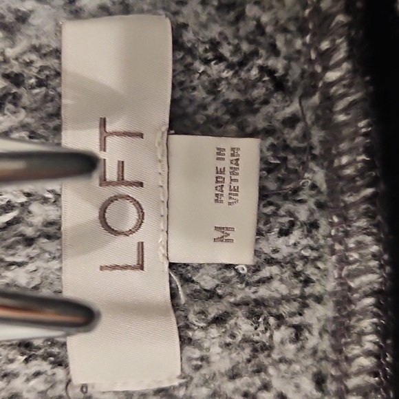 Gray Loft Women's Skirt - Picture 3 of 5